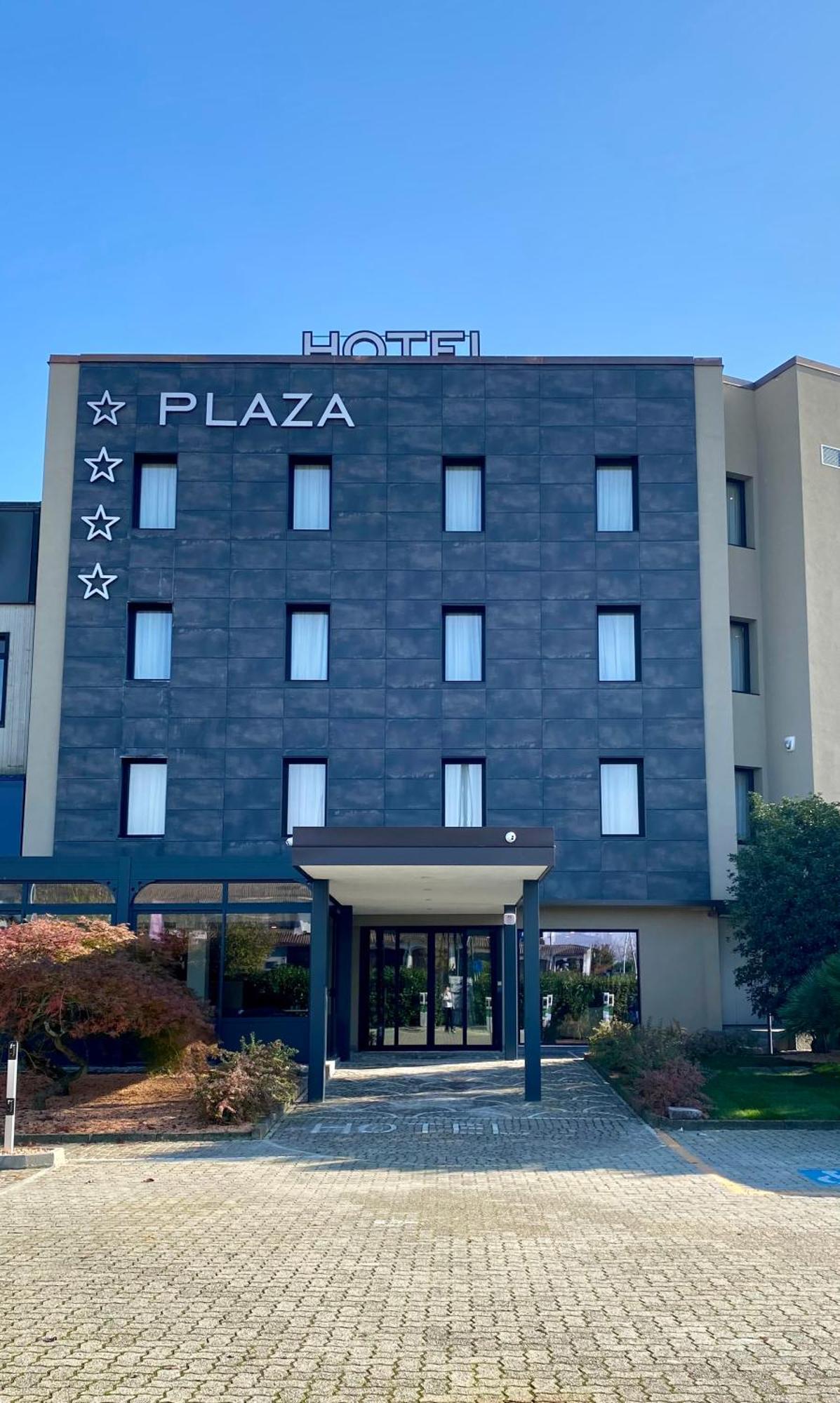 Hotel Plaza San Martino Siccomario Exteriör bild